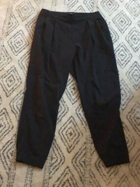 Lululemon Black High-Waist Tapered Swift Pants